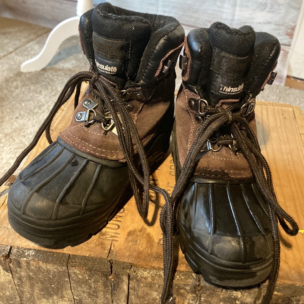 COPY - Size 13 Coleman  suede winter snow boot. Very good condition.